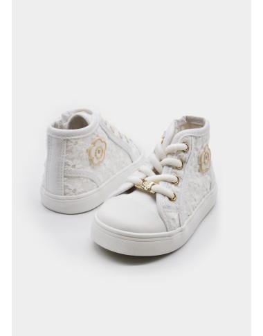 Embroidered fabric sneakers