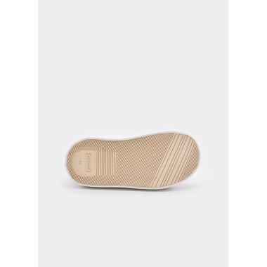 Sneakers in tessuto ricamato Sneakers 18/32