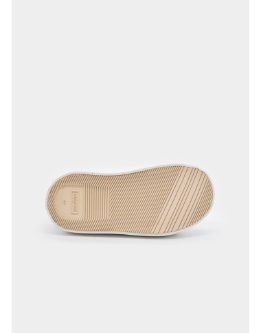 Sneakers in tessuto ricamato Sneakers 18/32