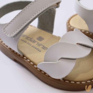 Sandali con treccia in pelle Sandali 19/32