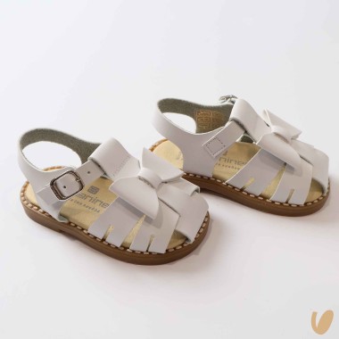 Ragnetto in pelle fiocco Sandali 19/32