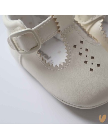 Scarpine occhielli                     Culla LUI 15/20