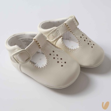 Scarpine occhielli                     Culla LUI 15/20