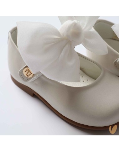 Perlata ballerina bow