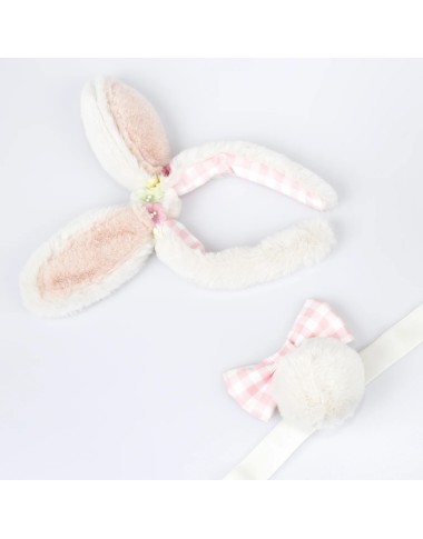 Circle set and bunny tail