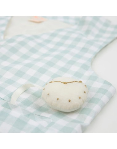 Circle set and bunny tail