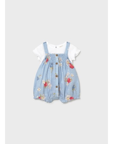 Complete shirts and dungarees