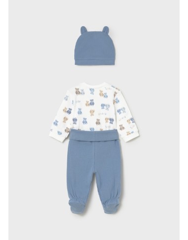 Complete suits and hat