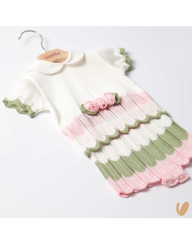 Complete in zig zag cotton thread