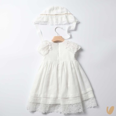 Abito in lino con cuffia Battesimo