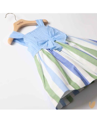 Lines dress with bow