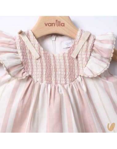 Mini dress lines and bee nest