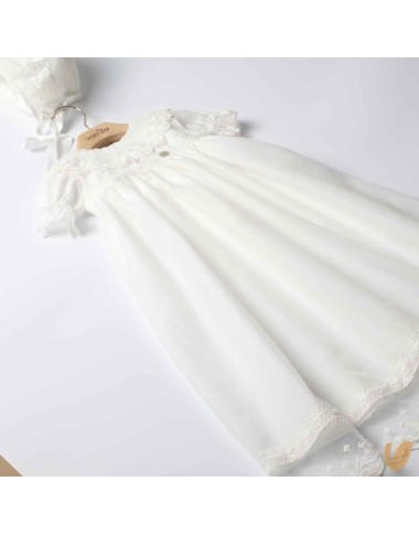 Long dress and baptismal headphone