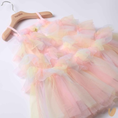 Abito in tulle arcobaleno Abito e Tuta