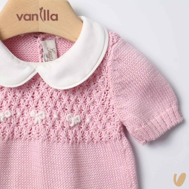 Pagliaccetto in filo nodi d'amore ricamati a mano Set Nascita e Uscita Clinica