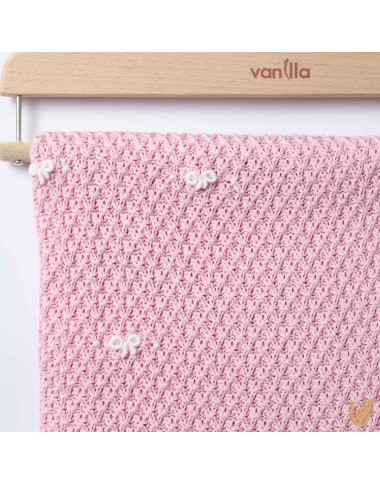 Hand embroidered love node blanket