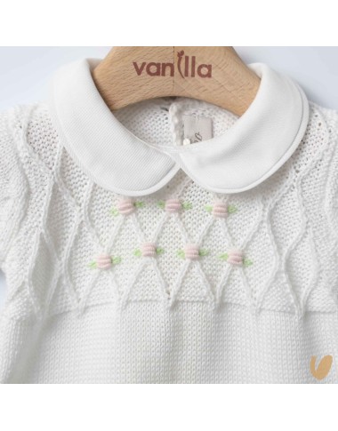 Pagliaccetto in filo roselline ricamate a mano Set Nascita e Uscita Clinica