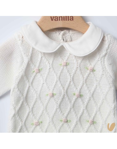 Complete hand embroidered roses