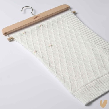 Coperta filo roselline ricamate a mano Coperta e Lenzuola