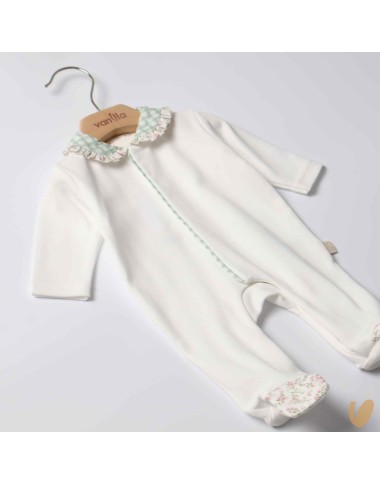 Vichy cotton suit and flowers