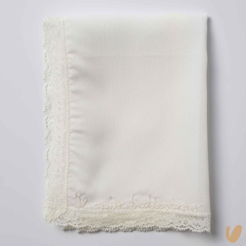 Mussola seta Battesimale ricamata a mano Mussole e Bavette