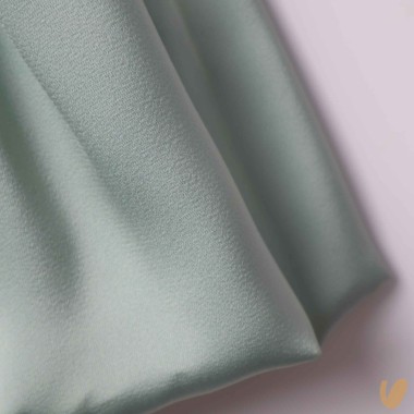 Abito in crèpe a palloncino Abito e Tute