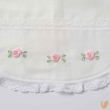 Bavetta in lino e valencienne roselline Bavetta e Mussola