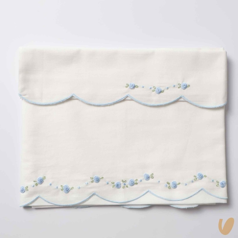 Set lenzuolo nodi e roselline ricamati a mano Coperta e Lenzuola