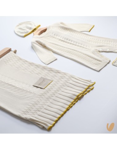 Complete silk and cotton birth