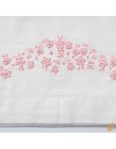 Boquet sheet set of hand-embroidered flowers