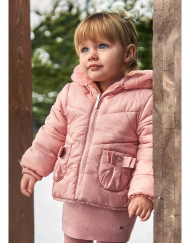 Reversible jacket with eco-welc