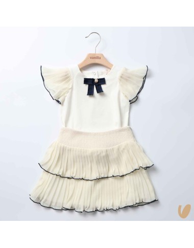 Complete knit and skirt