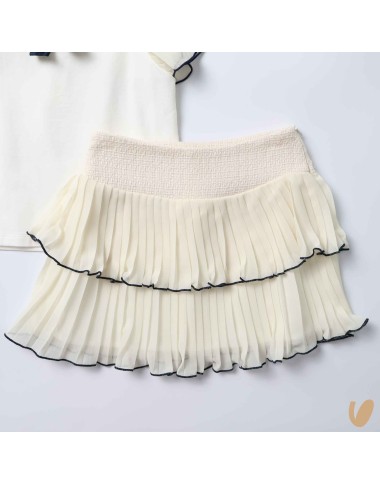 Complete knit and skirt