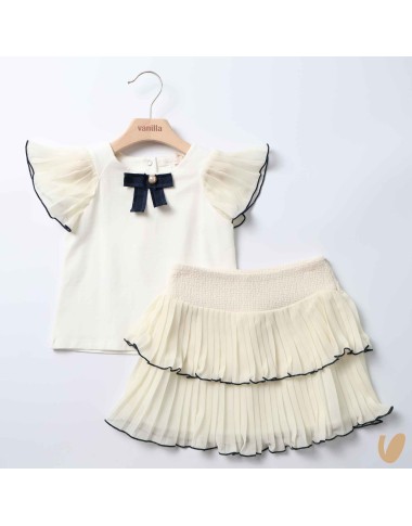 Complete knit and skirt