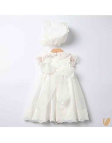 Dress with smock point headphone