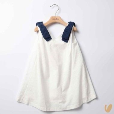 Abito seersucker e sangallo Abito e Tuta