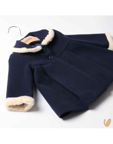Coat with eco-maker