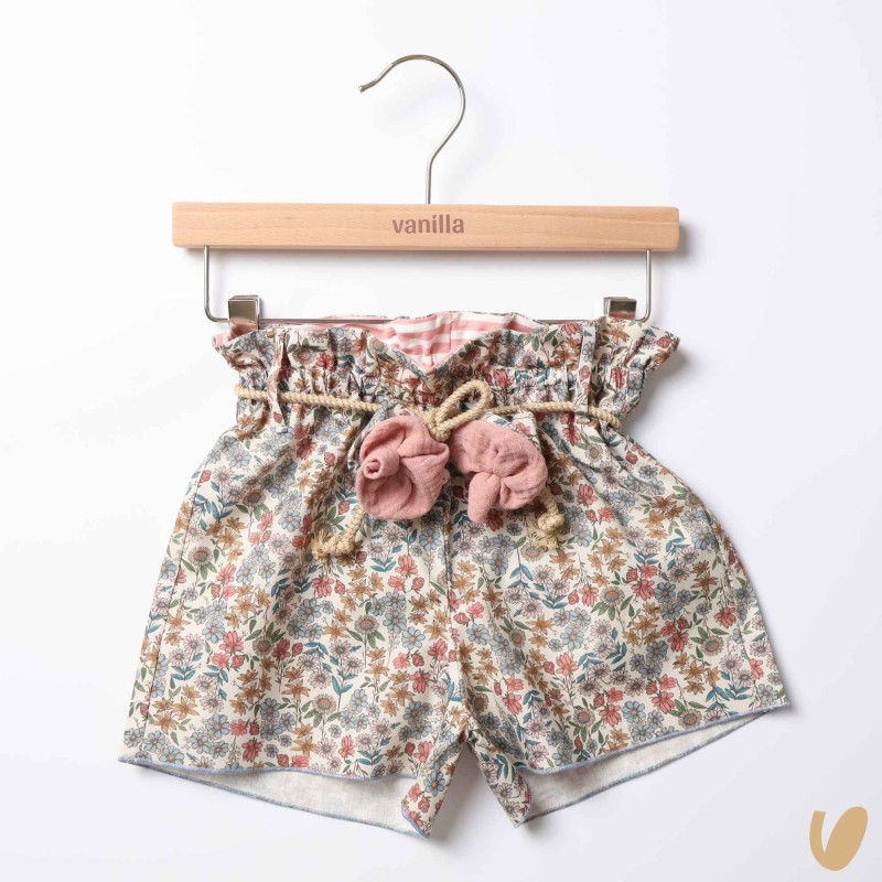 Short fiori con cintura Gonna e Shorts