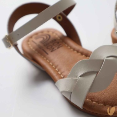 Sandali in pelle treccia Sandali 19/32