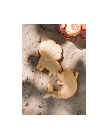 Safari beach games set