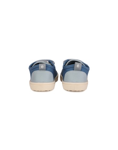 Canvas shoes with Velcro