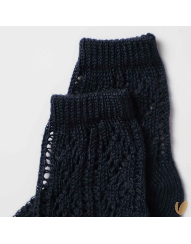 Short sock in extrafine perforated wire