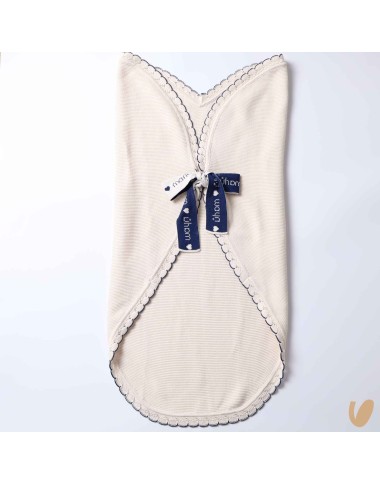 Heart-shaped blanket