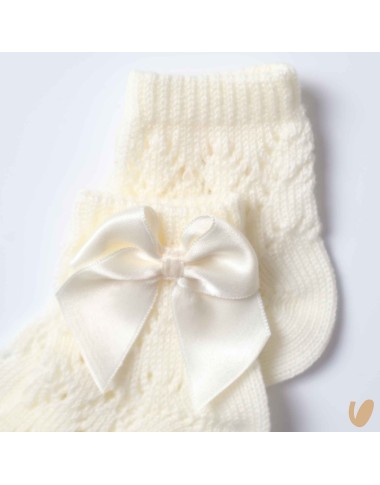 Short perforated sock with satin bow